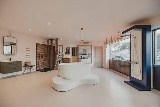 showroom Thermosanit entreprise plomberie La Tremblade presqu'île d'Arvert